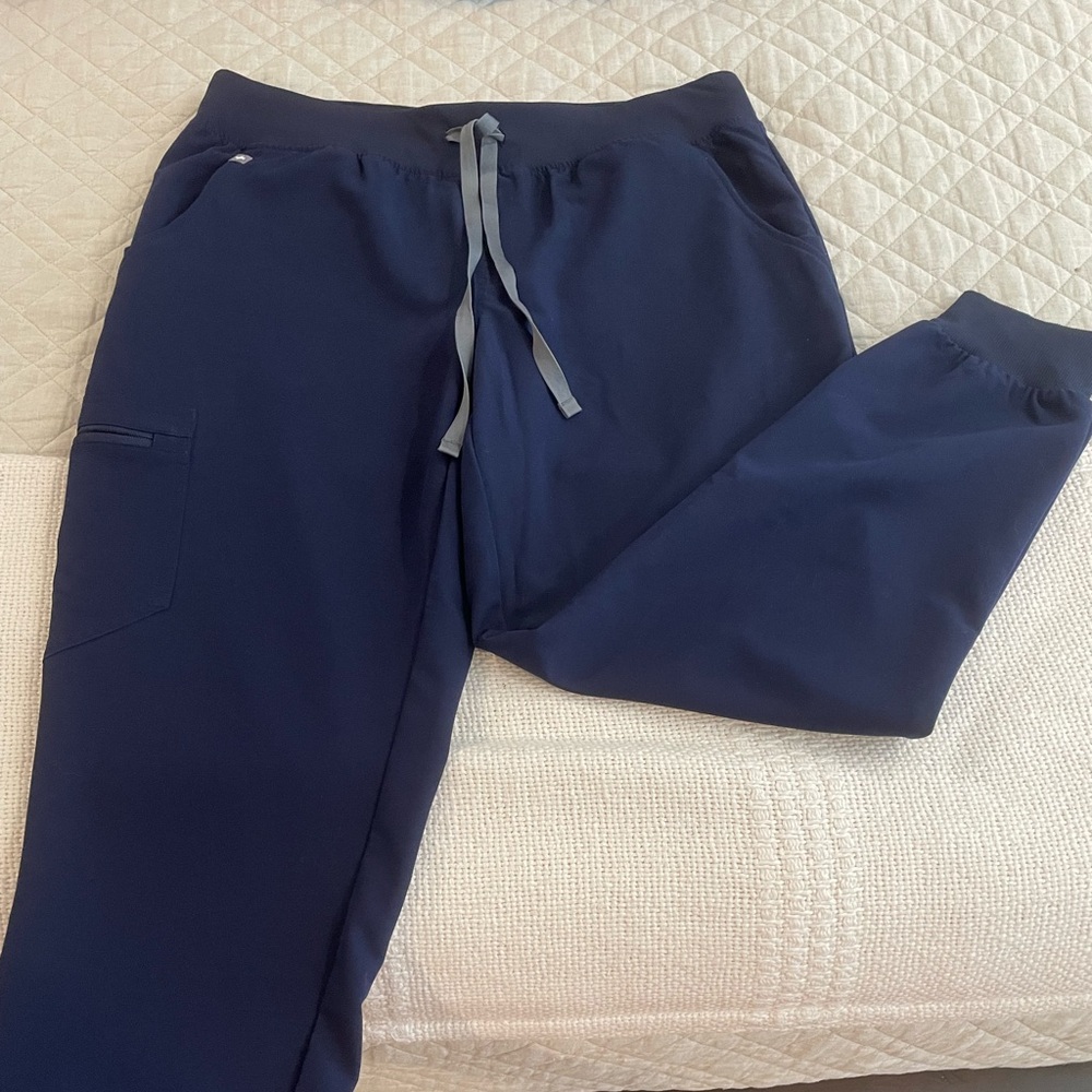 Figs Women’s Navy Joggers